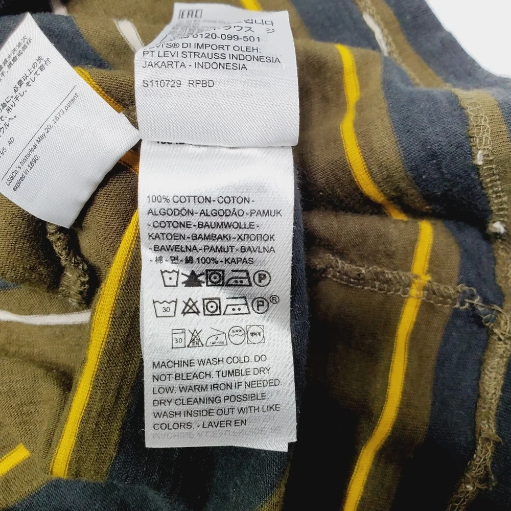 Levis T-Shirt Men Size 3XL‎ Short Sleeves Crewneck Striped Multicolor Pocket